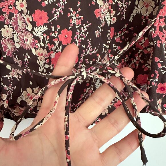 River Island Blouse Beaded Flowers Top Ruffled Button up - Picture 4 of 8